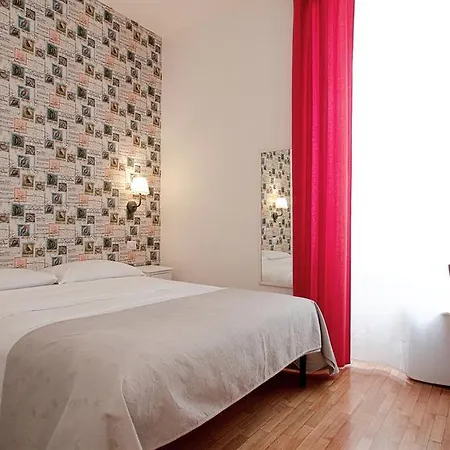 Domus Flaviae Guest house