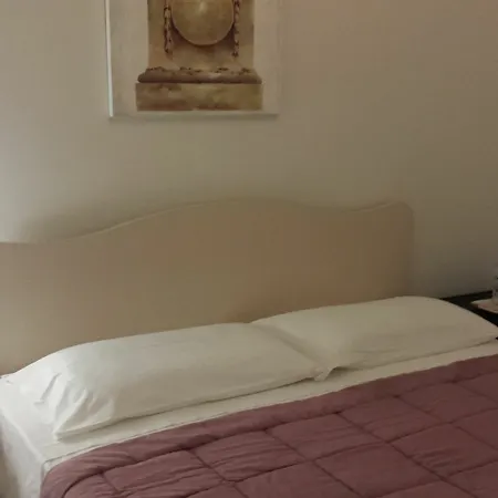 Guest house Domus Flaviae