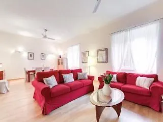 Domus Flaviae Pensionat 4*