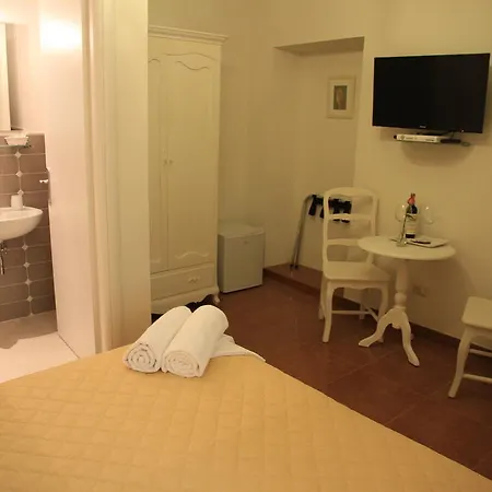 Domus Flaviae Gæstehus 4*